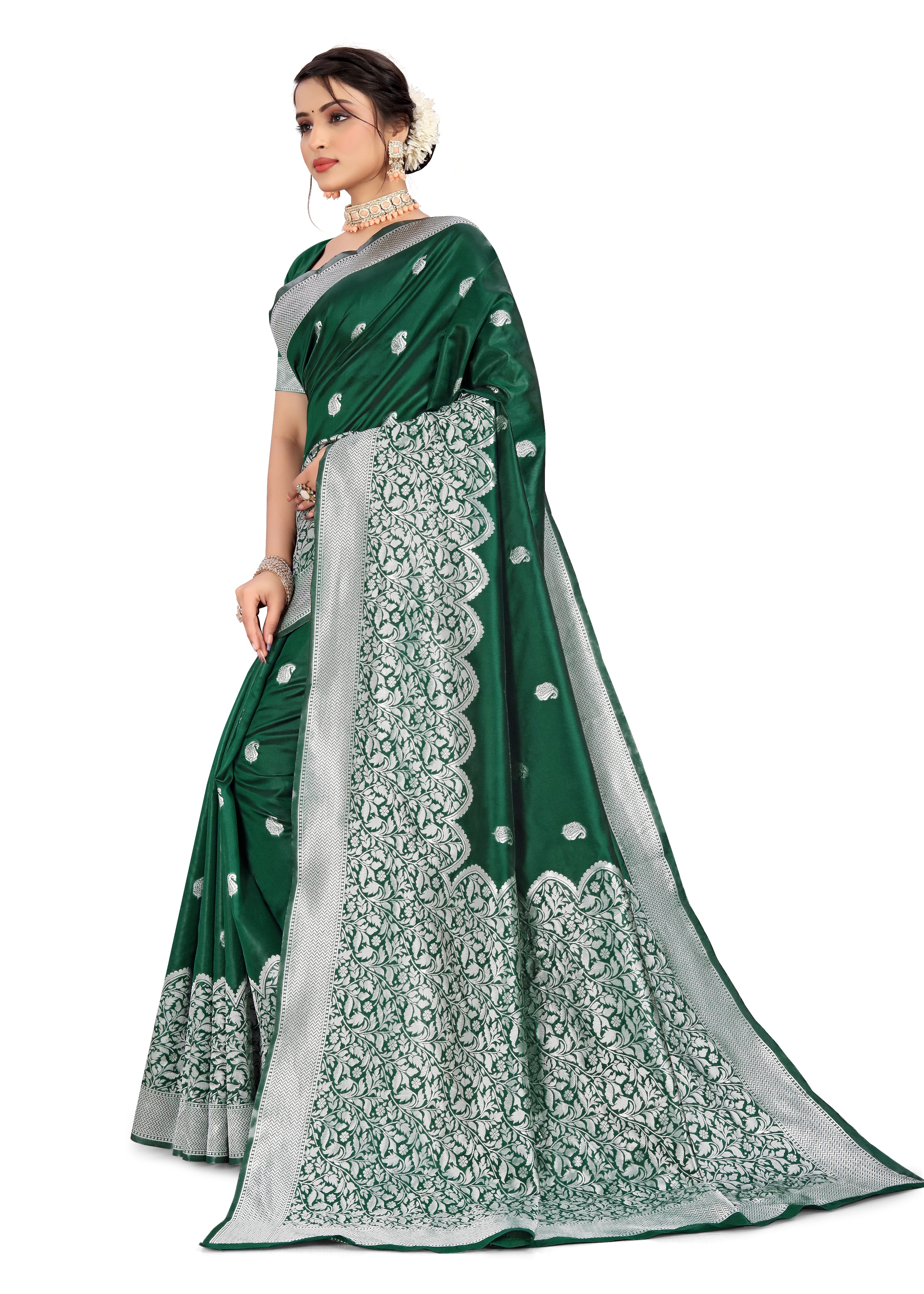 Women's Floral Woven Banarasi Silk Saree With Unstitched Blouse Piece