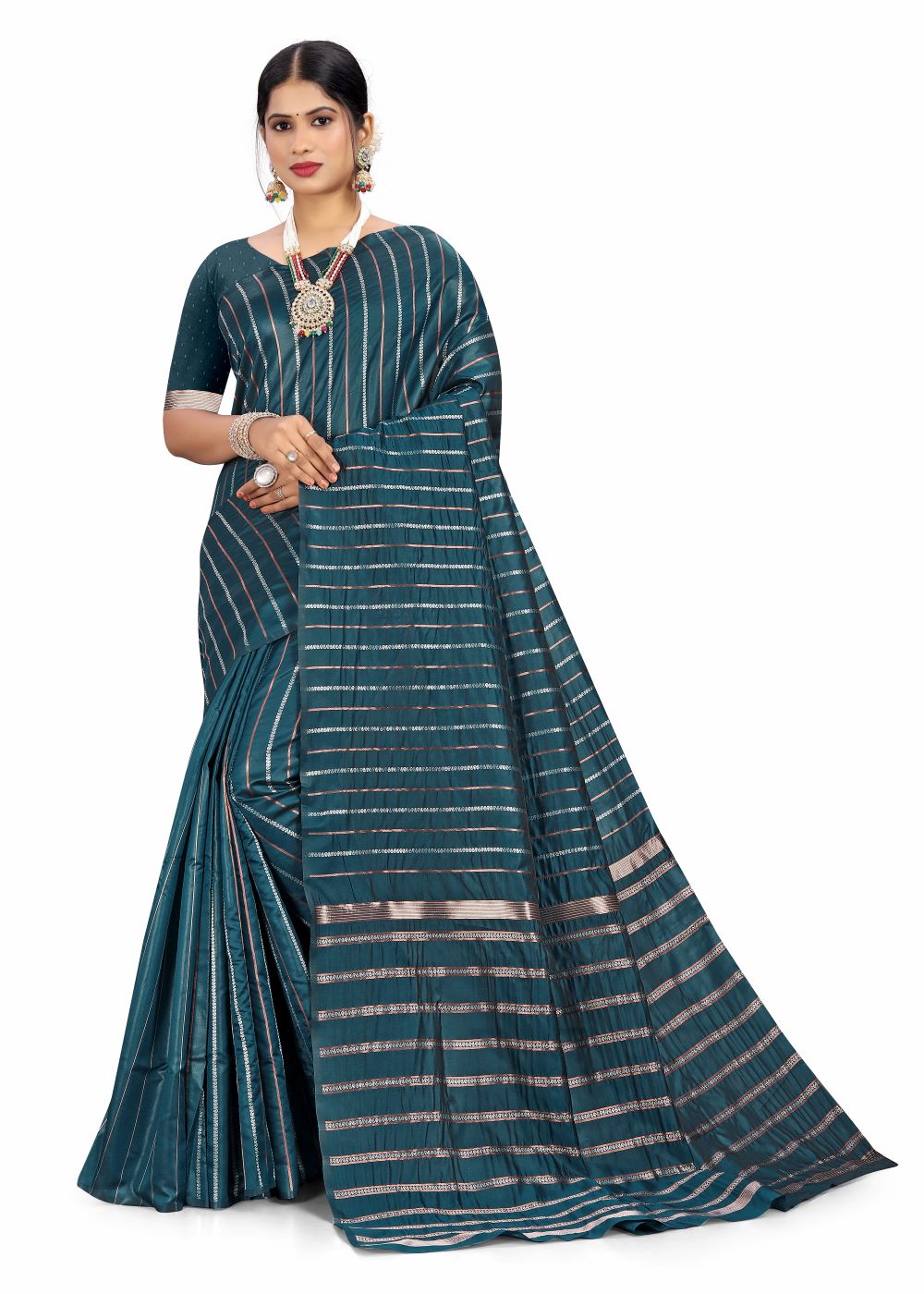 A Kayarani Woven Banarasi Pure Silk Saree