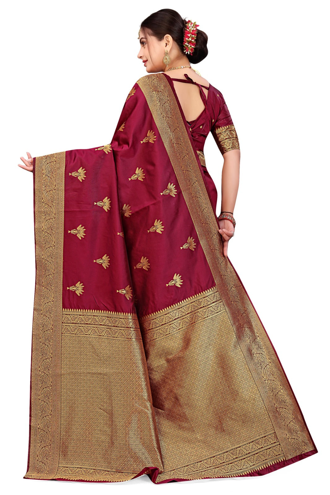 Emerald  Banarasi Silk Saree With Unstitched Blouse Piece
