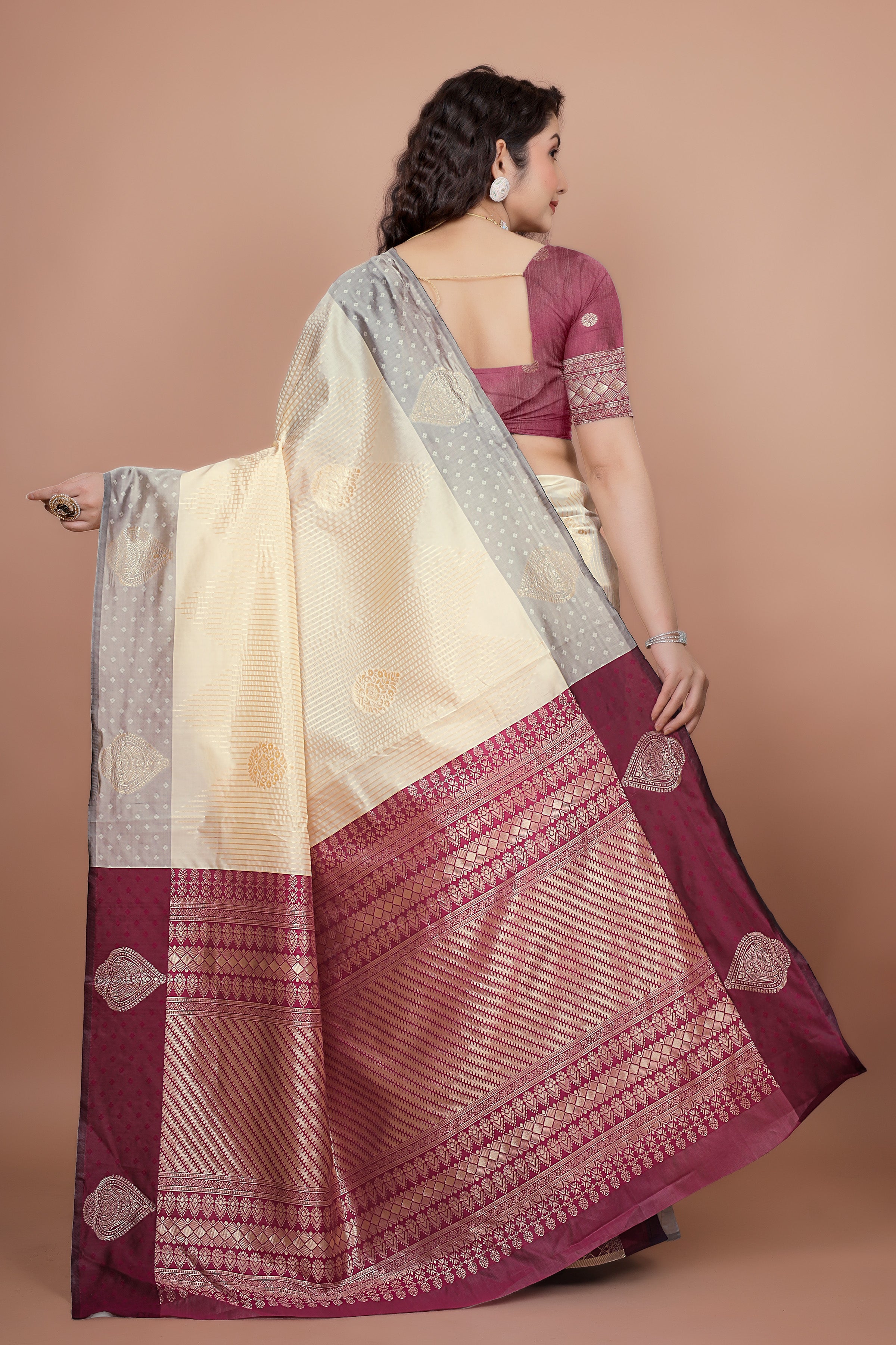 Printed, Woven Kanjivaram Pure Silk Saree