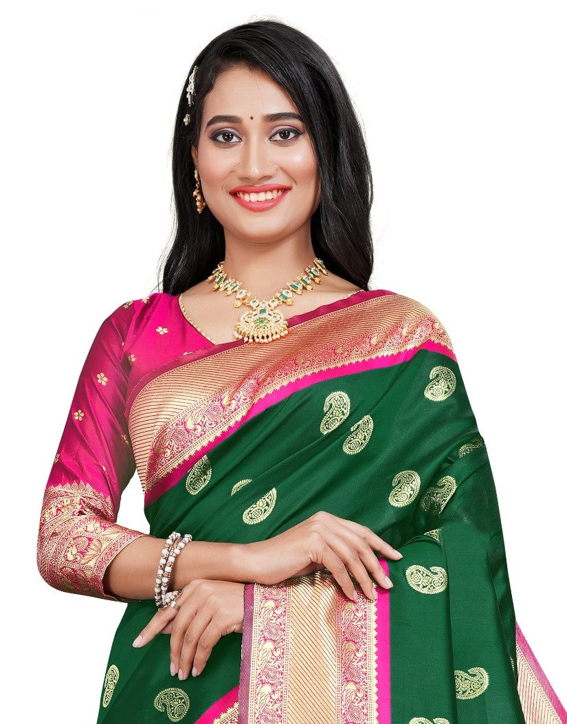 Trendy Jacquard Woven Kanjeevaram Silk Saree