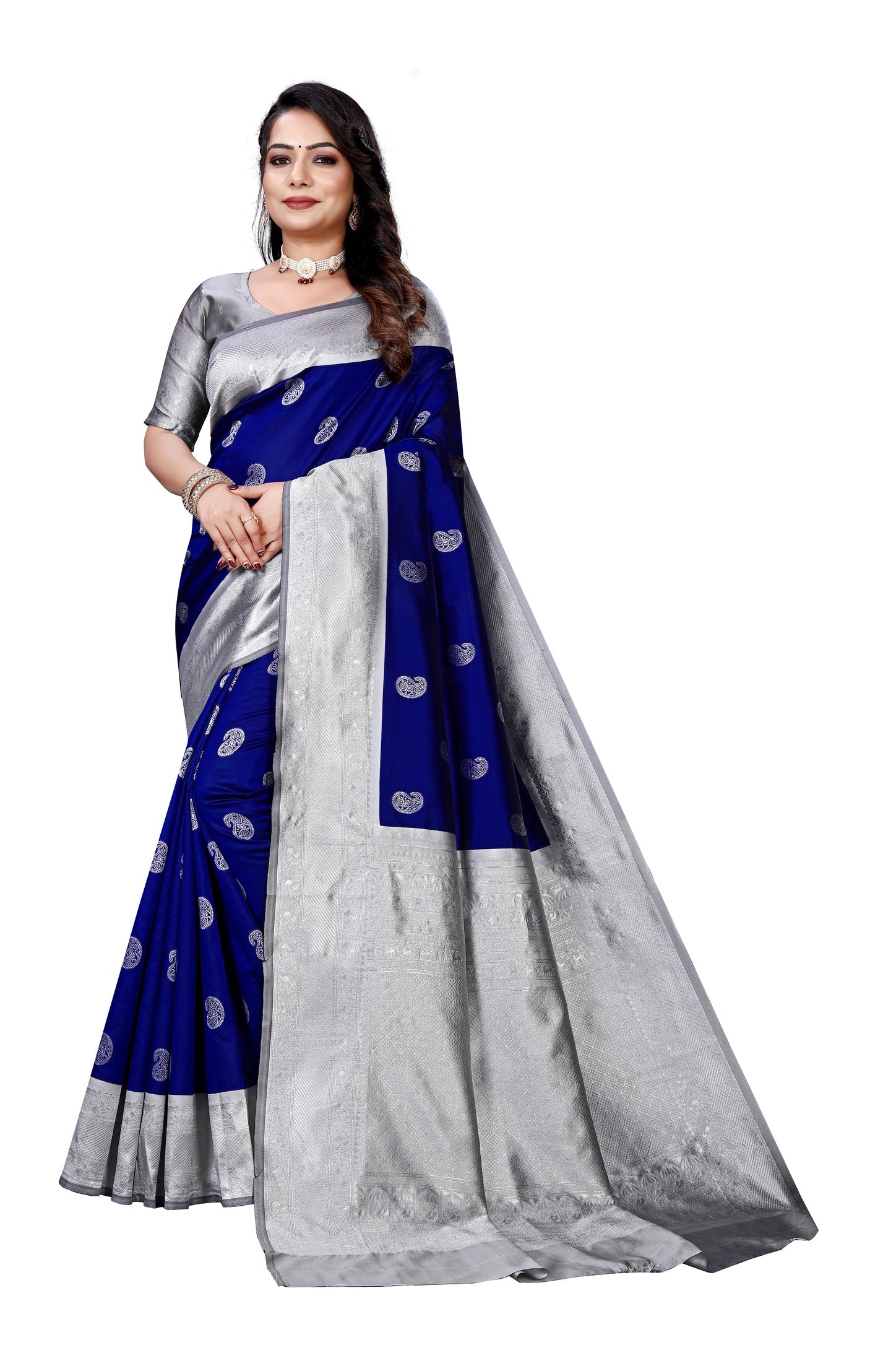 Trendy Jacquard Woven Kanjeevaram Silk Saree