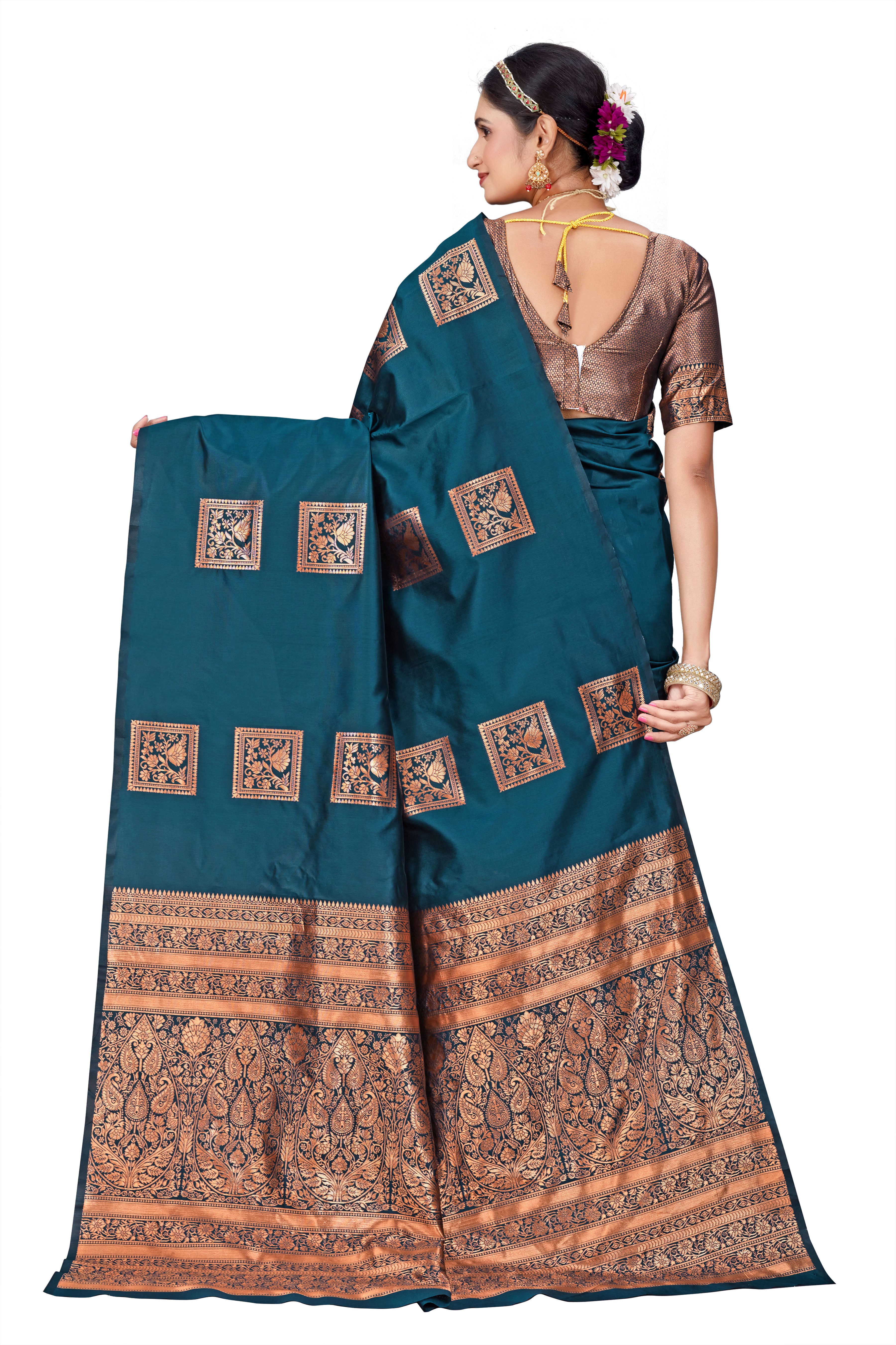 Heavily Brocaded Designer Banarasi Silk Saree