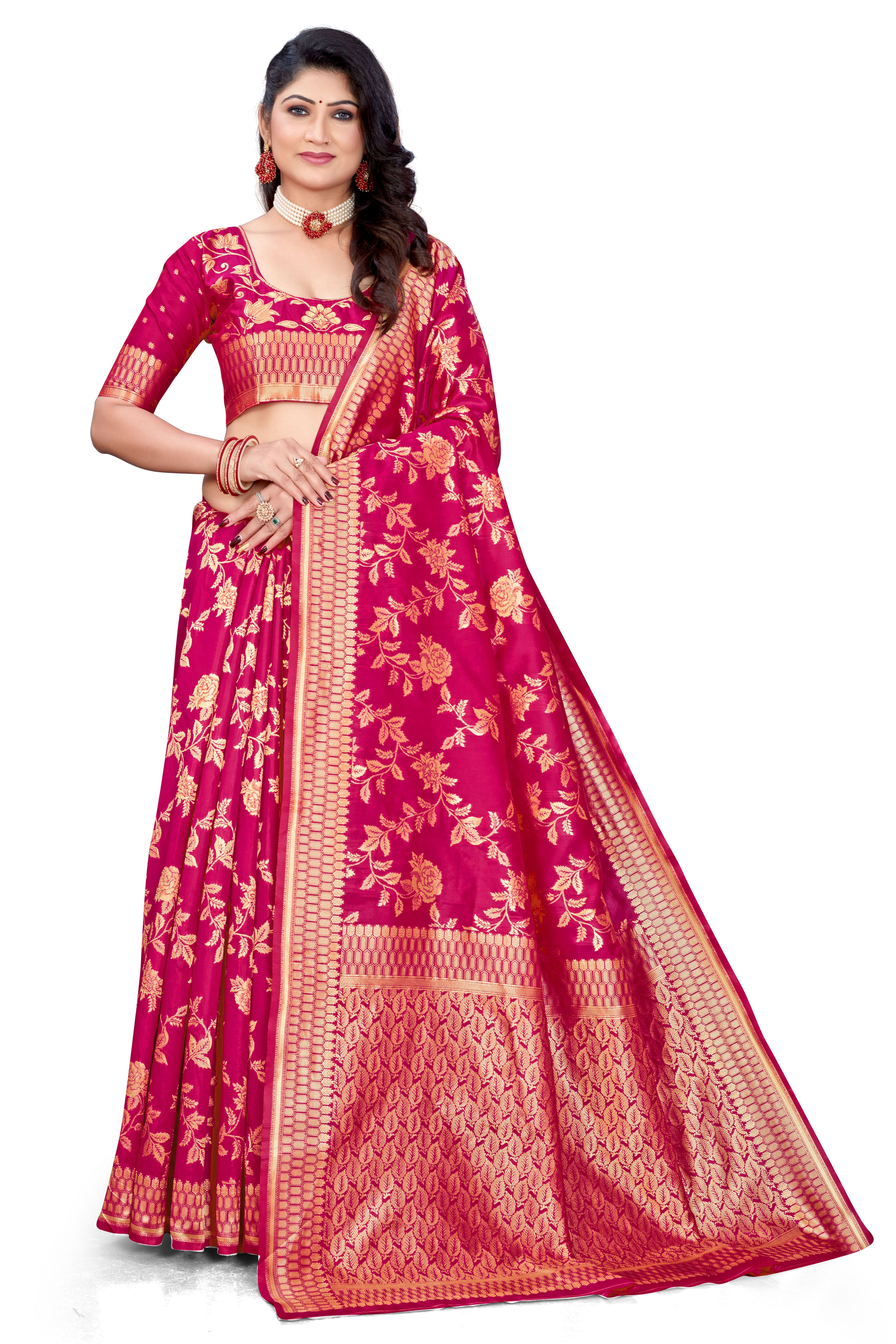 Glamorous Women's Banarasi Silk Saree With Unstitched Blouse Piece