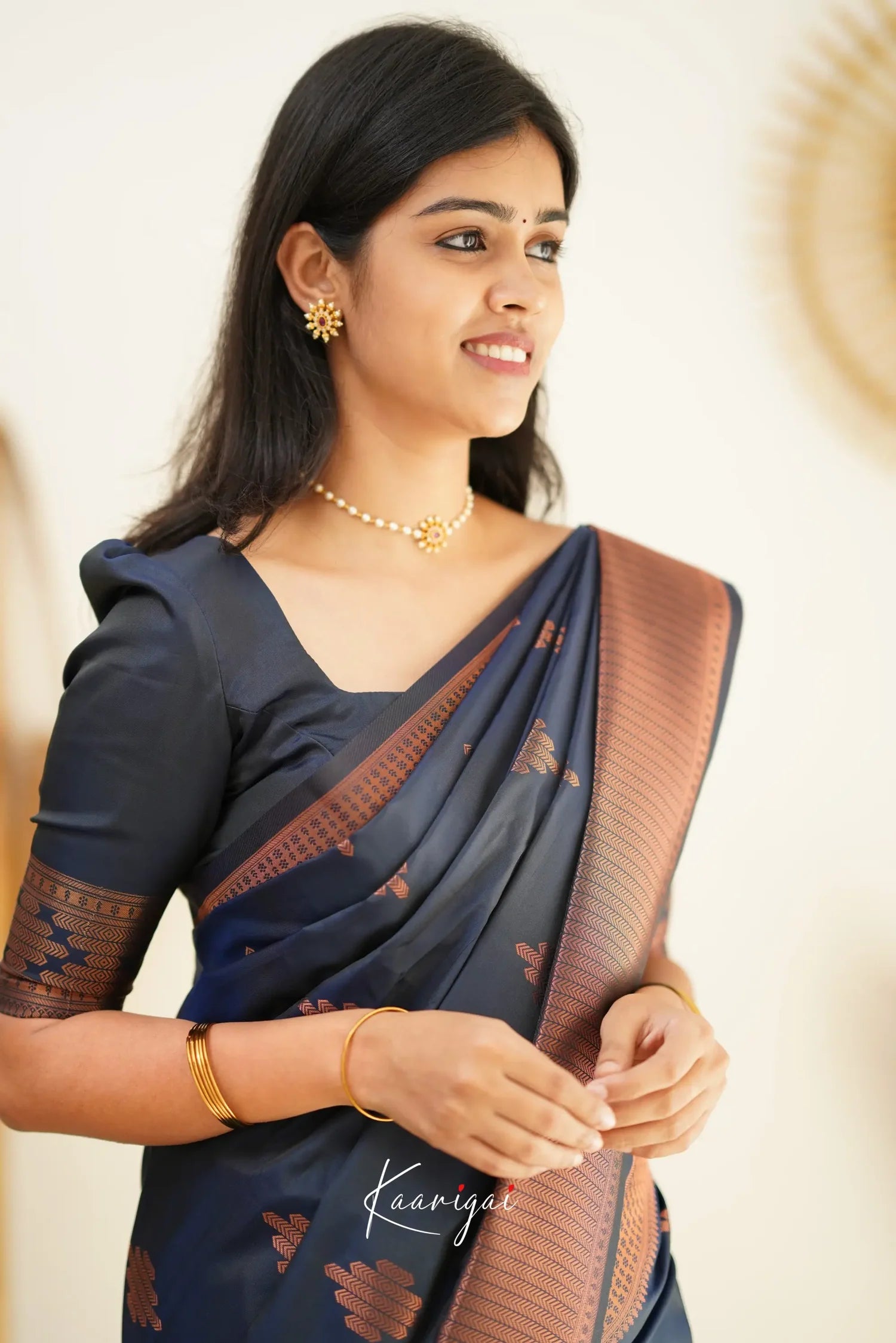 Glorious Woven Kanjivaram Silk Saree